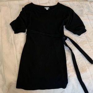 Black half sleeve dress